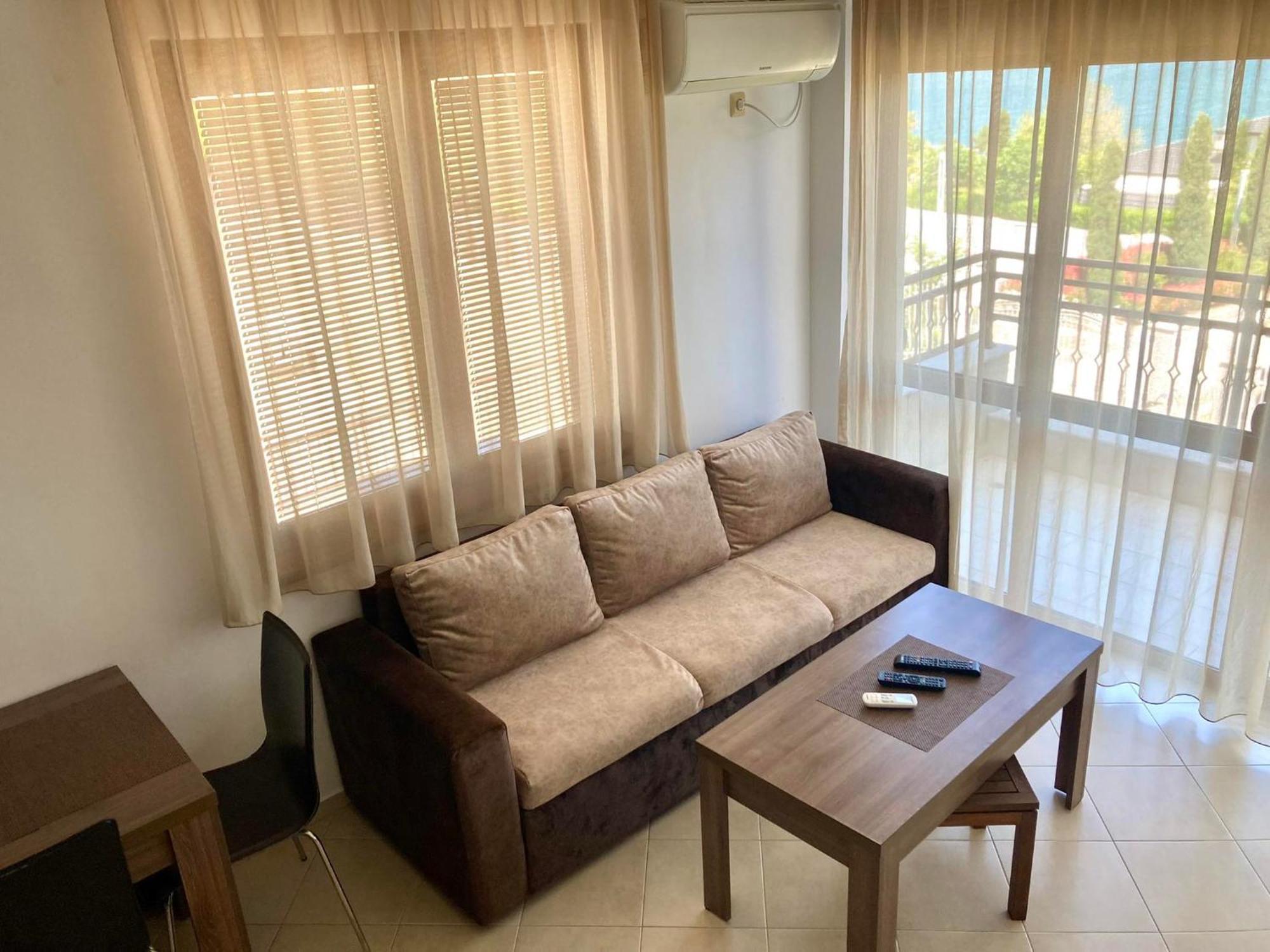 Hotel apartamentowy Apolon Complex